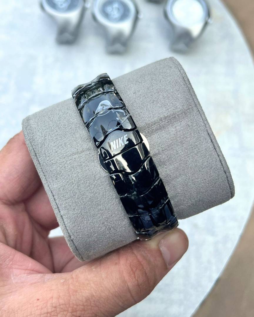 Nik_e Triax Armored Chronograph