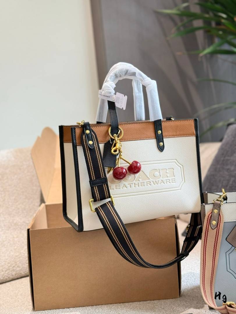 COAC.H FIELD TOTE BAG