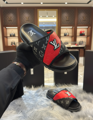 Louis - Vuitton Monogram Black Red slide