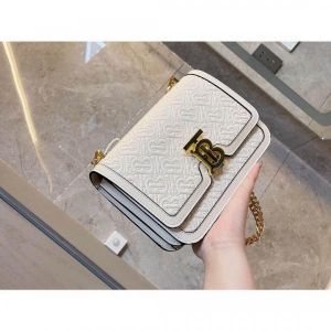 Burberry_monogram logo bag